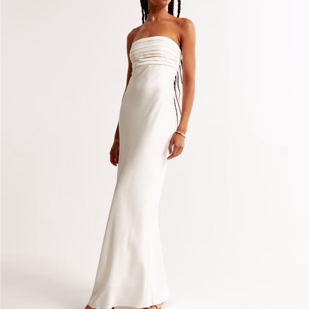 Abercrombie & Fitch White Strapless Dress